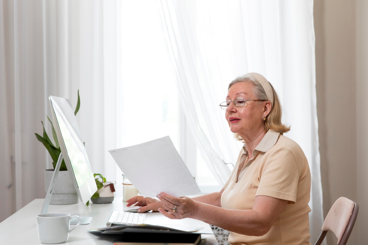 Tech Savvy Seniors: Embracing the Digital World