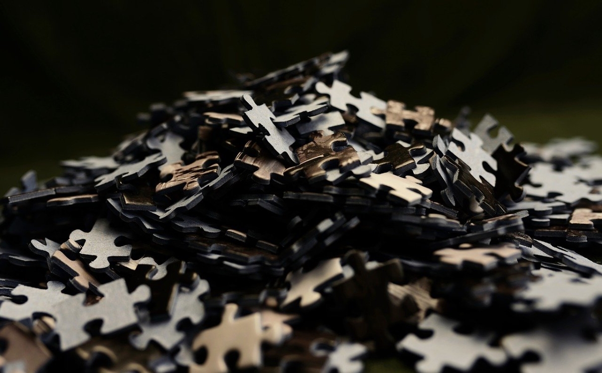 How Puzzles Help Keep the Senior Mind Sharp and Engaged